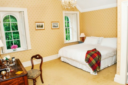 Coolclogher Gold Bedroom