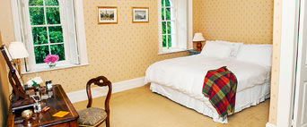 Coolclogher House gold bedroom